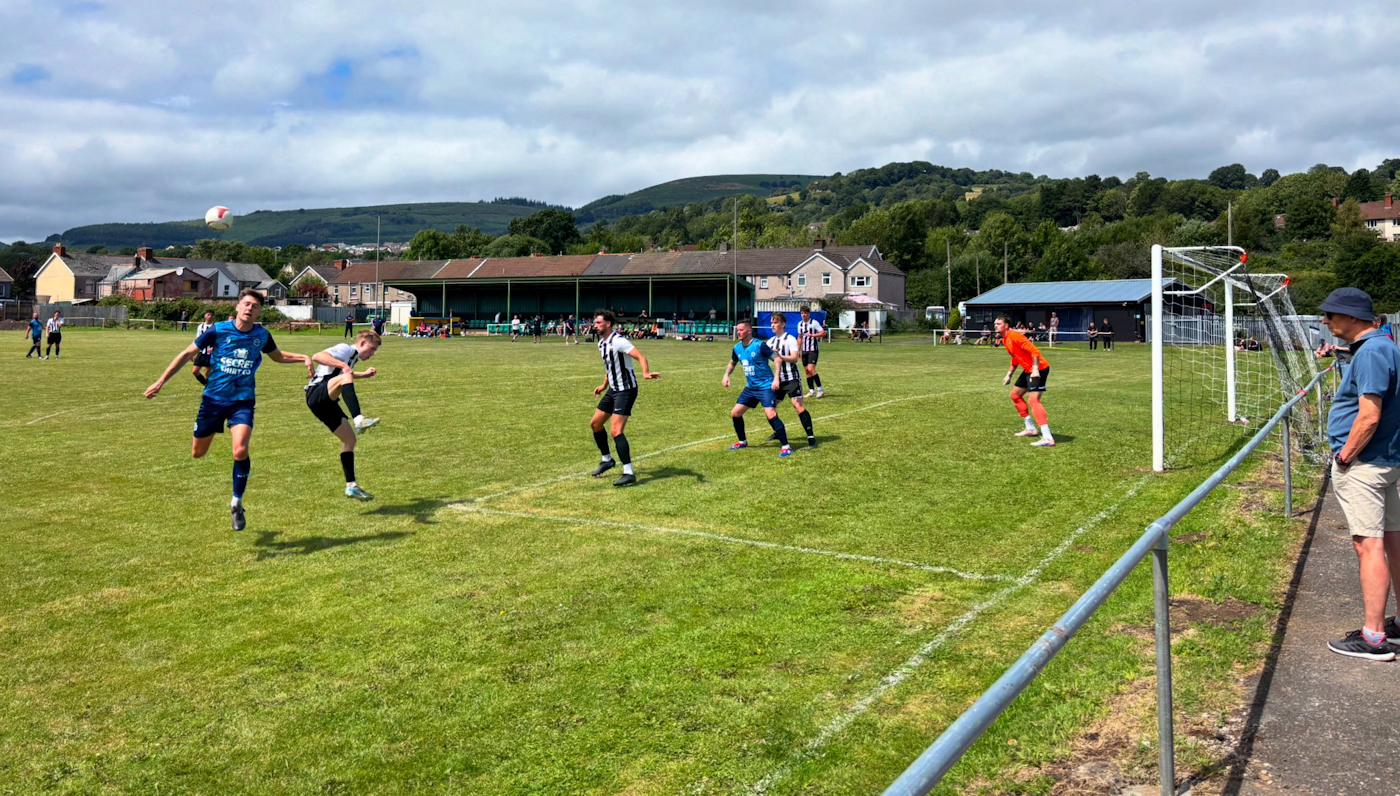 Image: Ty Isaf Park - Risca United match action